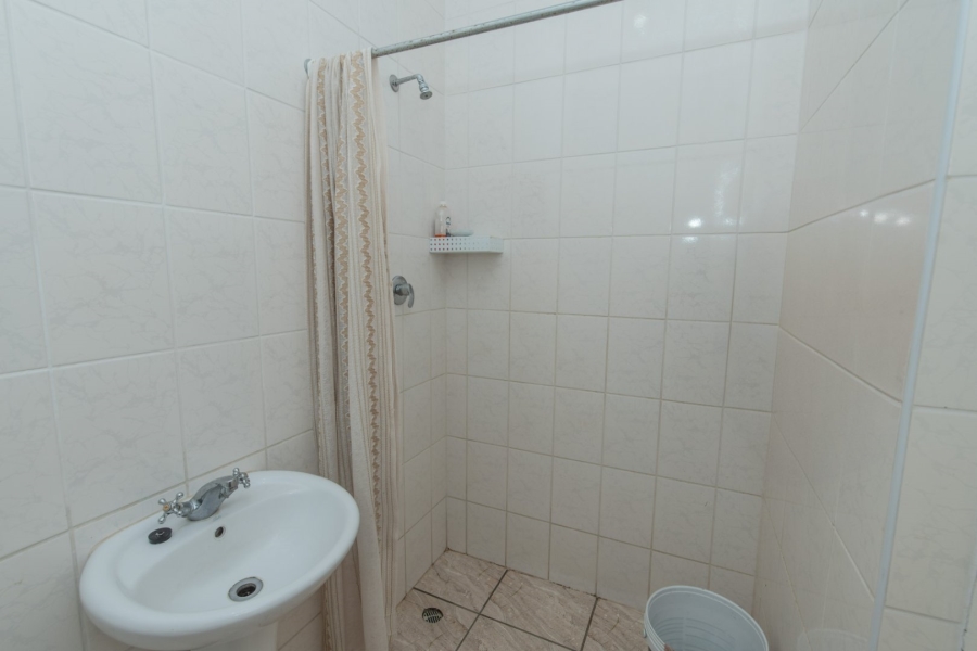 6 Bedroom Property for Sale in Newton Park Eastern Cape